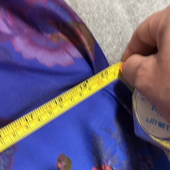 Floral Print Satin pants - Picture 5 of 8